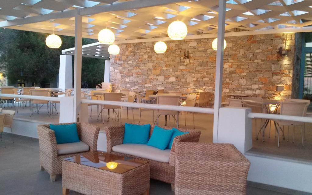 Blue Harmony Hotel Kini ภายนอก รูปภาพ