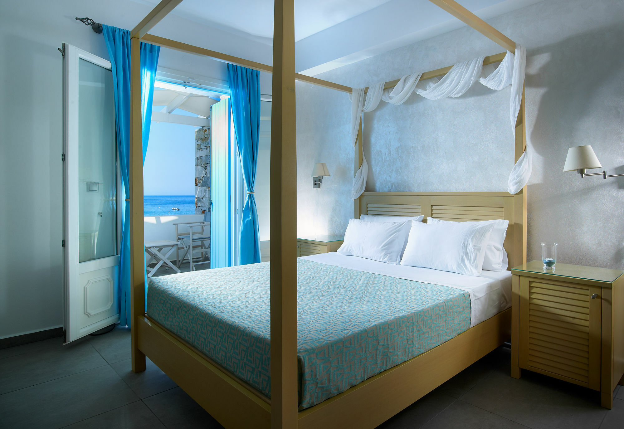 Blue Harmony Hotel Kini ภายนอก รูปภาพ